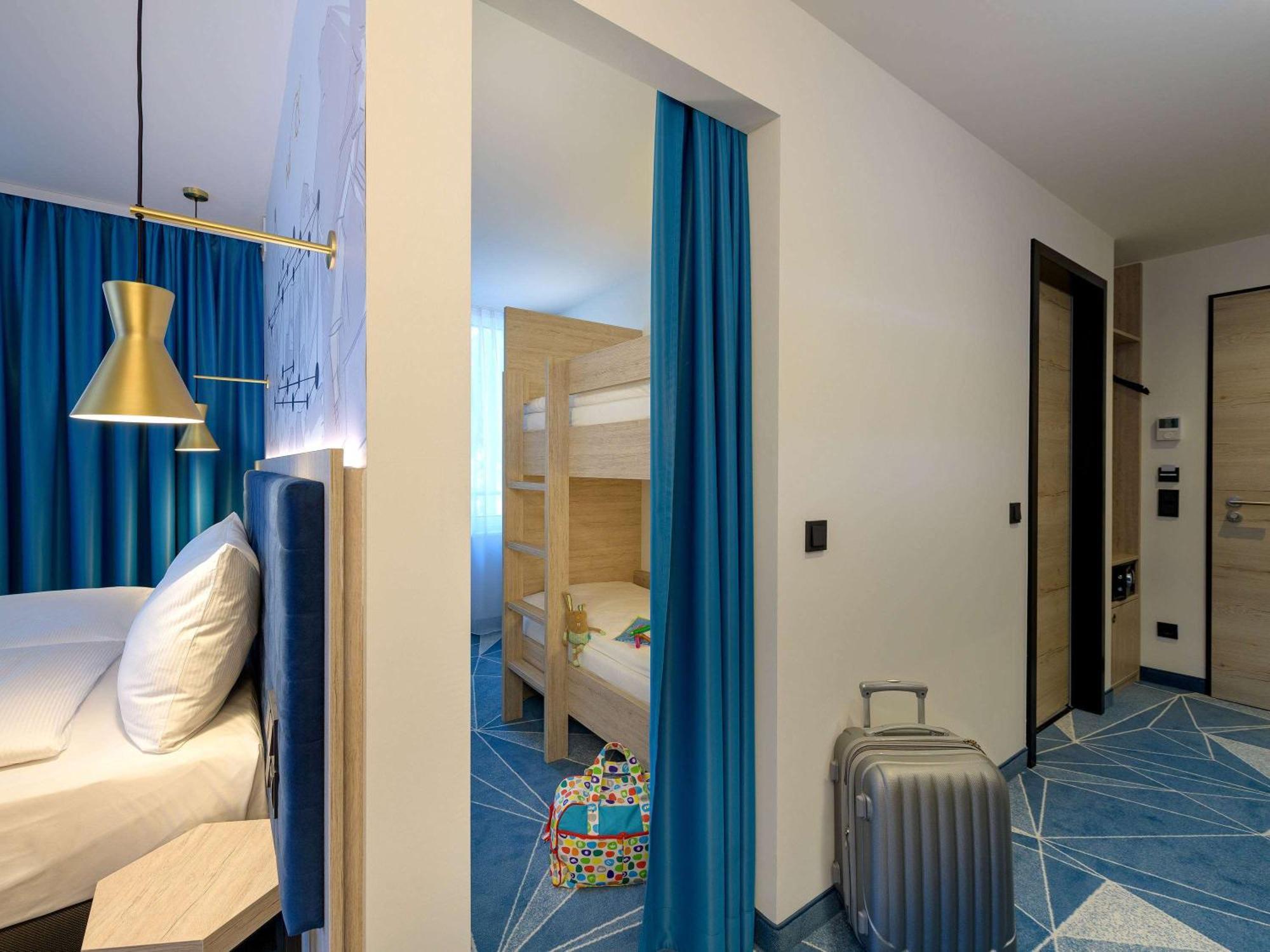 Ibis Styles Бад-Райхенхалль Экстерьер фото
