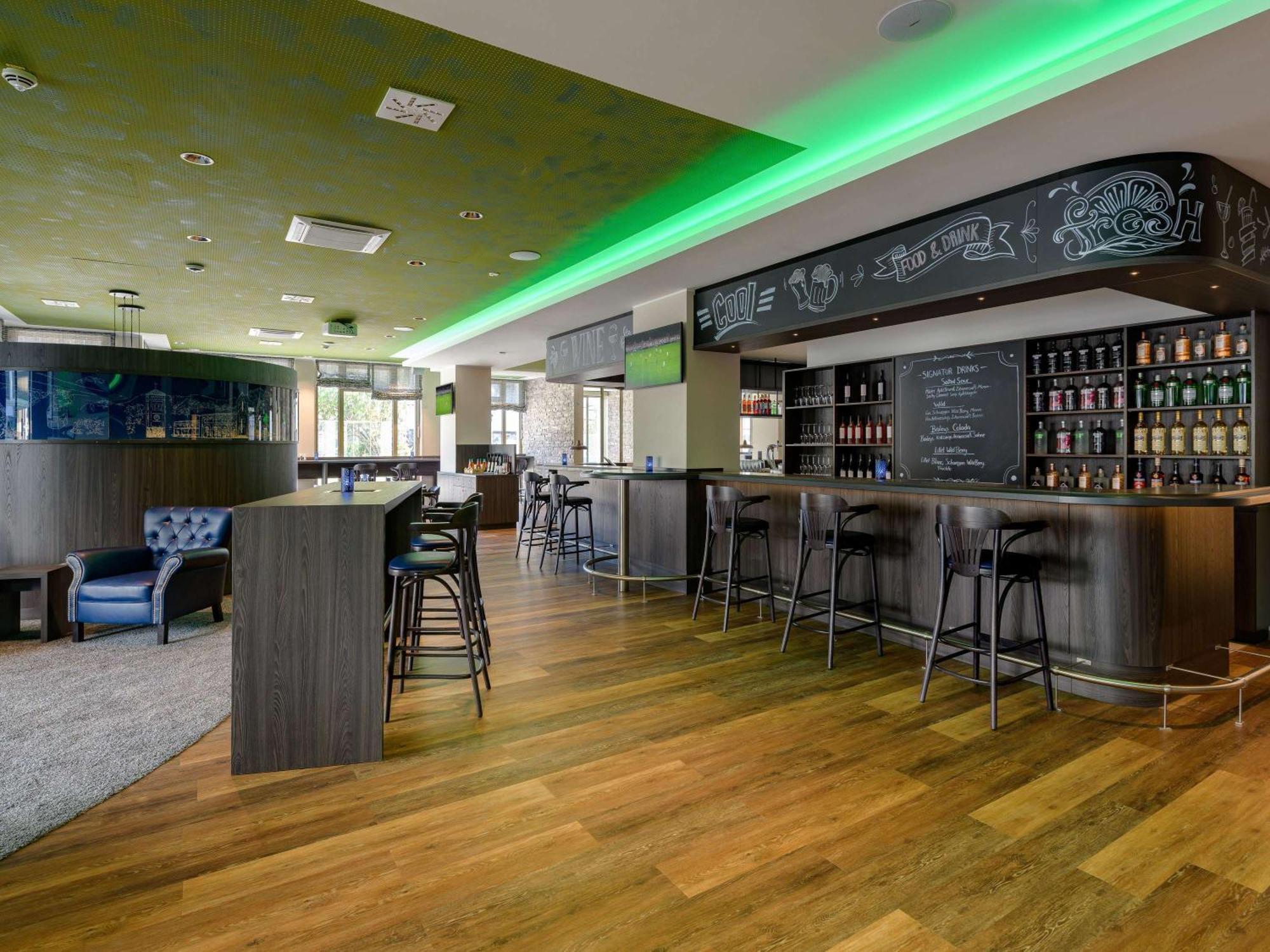 Ibis Styles Бад-Райхенхалль Экстерьер фото